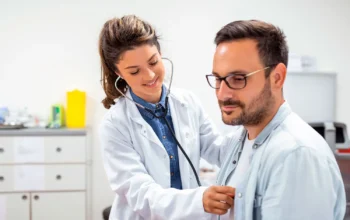 ¿Qué exámenes médicos necesito para la residencia?